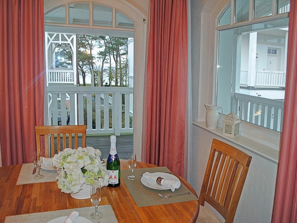 Strandvilla Gudrun Zur Meerseite Mit Balkon Binz Zewnętrze zdjęcie